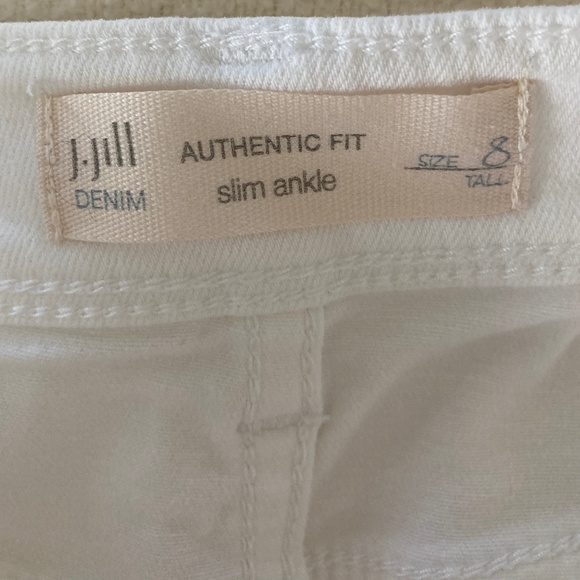 JJill Authentic fit slim leg jeans 8Tall white - Picture 5 of 8